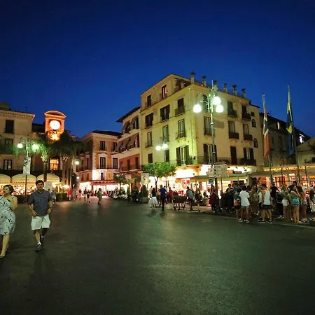 דירה Lucy סורנטו